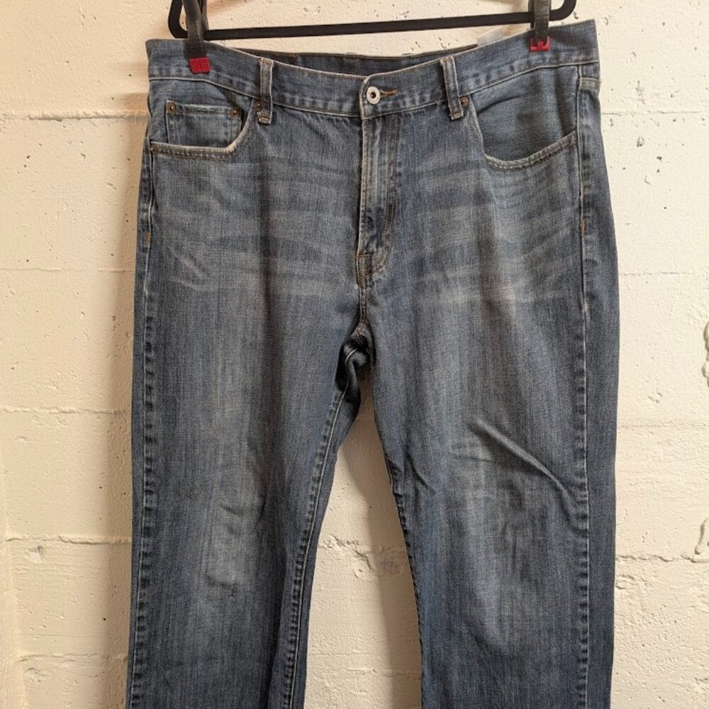 Lucky Brand Jeans Mens 36x31 Denim Reg. Inseam Classic Fit